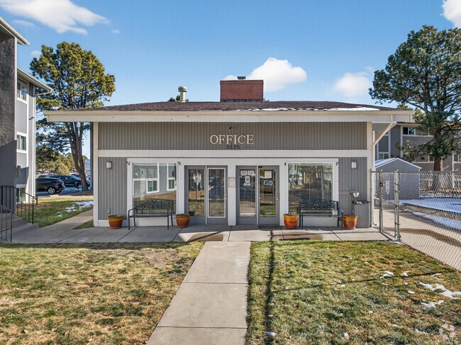 Greencrest Apartments