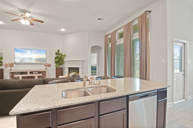 Photo - 24727 Horsetooth Dr