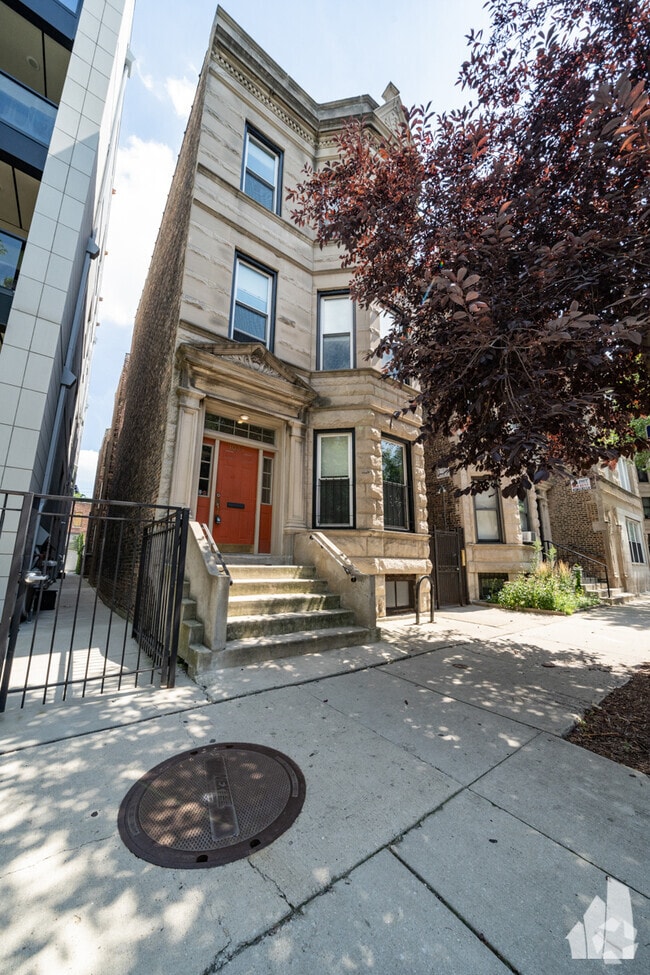 Building Photo - 1037 S Racine Ave Rental
