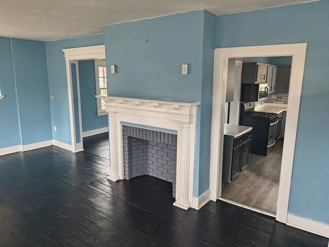 Photo - 3 bedroom 1 bathroom house for rent in Duquesne!