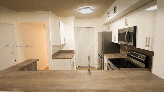 Photo - 2123 Renaissance Blvd