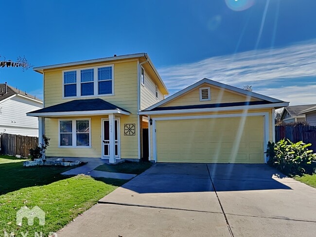 Photo - 18624 Great Falls Dr House