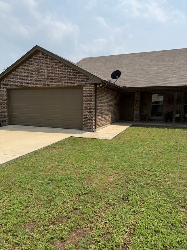 ESIMMONS414-16 - ESIMMONS414-16 Apartment Unit 416