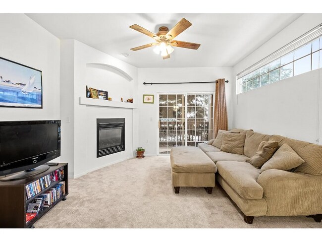 Photo - 3002 W Elizabeth St Unidad 2C