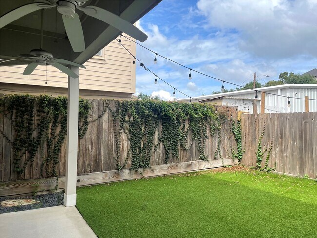 Photo - 1211 Marconi St