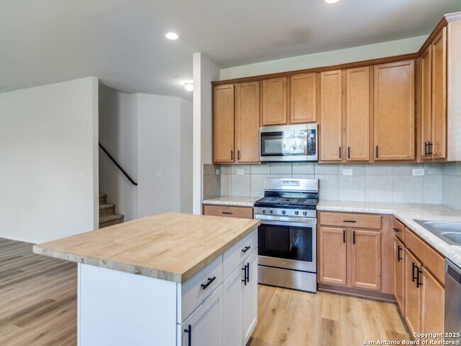 Photo - 7695 Pecos Rdg