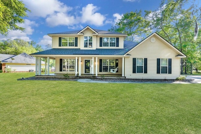 Building Photo - Richmond Hill Beauty: 4-Bedroom Home with Stunning Lagoon Views!