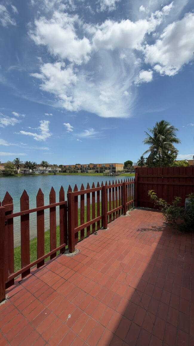 Photo - 341 NW 109th Ave