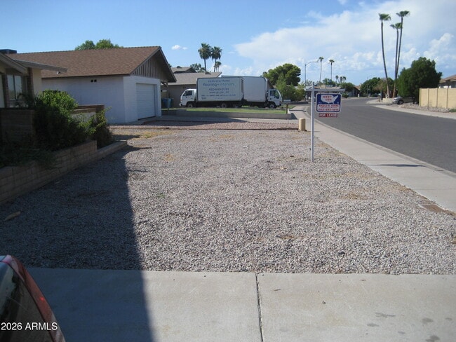 Photo - 11634 N 49th Ave