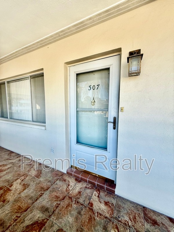 Photo - 1235 S Highland Ave