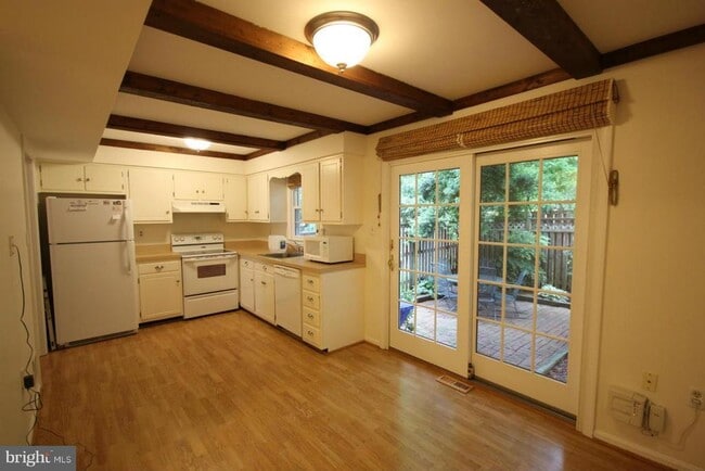 Photo - 2959 Cashel Ln