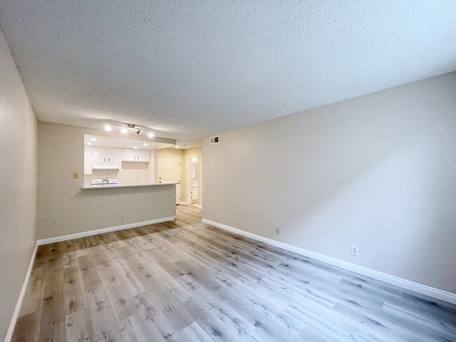 Photo - Aspen Apartments