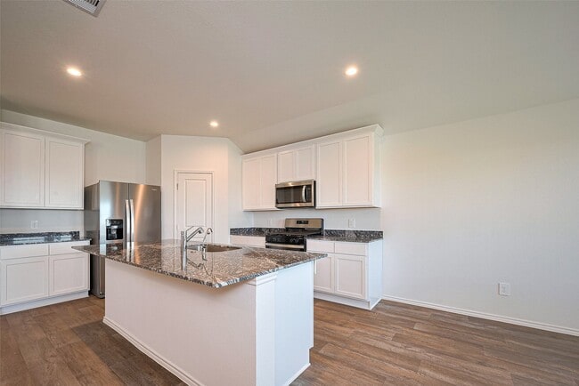 Photo - 5604 Poplar Rdg Ct