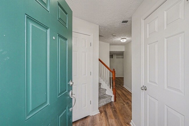 Photo - Wonderful 3 Bedroom 2.5 Bath Townhouse in West Park!