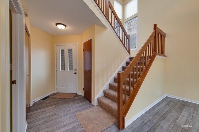 Photo - 344 Kildare Ct