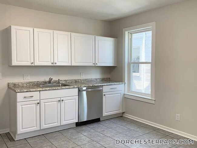 Photo - 154 Stanwood St Unit 2