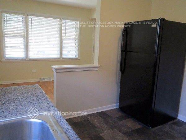 Photo - 110 Englewood Ave