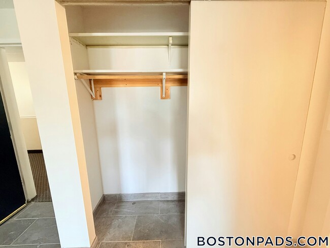 Photo - 30 -50 Oak St Unit 609