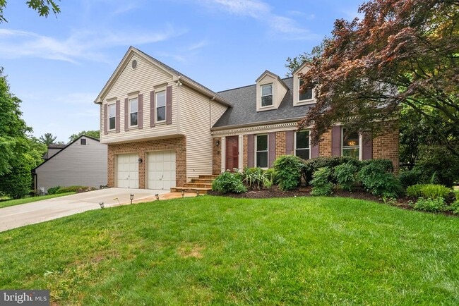 Photo - 1119 Halesworth Dr