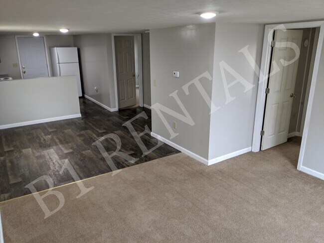 Photo - 713 W Laurel St
