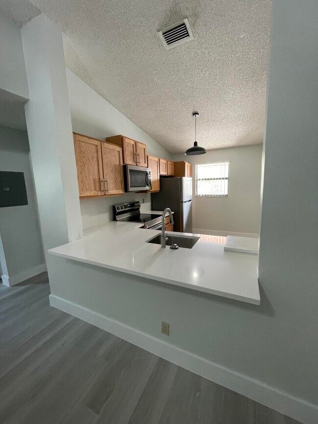 Photo - 3350 Jaywood Terrace Unit J221