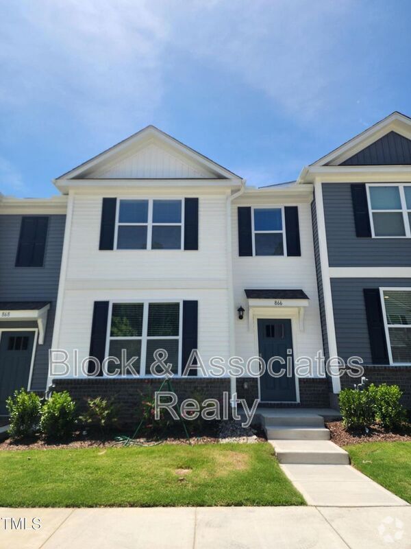 Building Photo - 866 Old Tarboro Rd Rental
