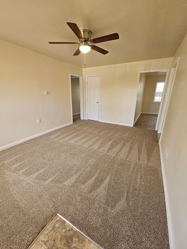 Photo - (3) Bed/(1) Bath in Core Norman Avail NOW!