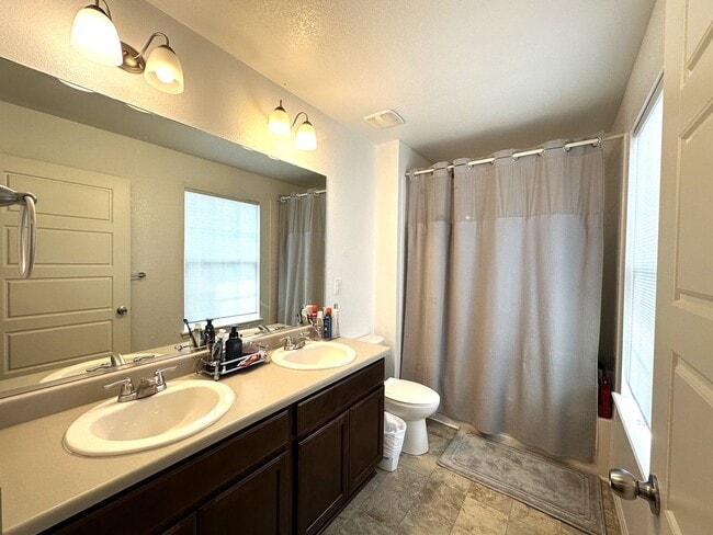 Photo - Great 4 Bedroom Home in Water Valley