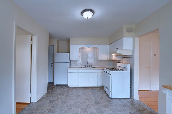 Photo - 298 Hillside Ave