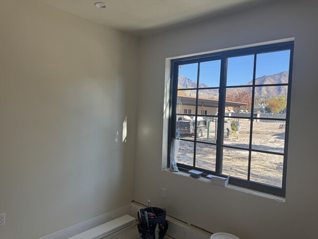 Photo - 4621 Locust Ln E