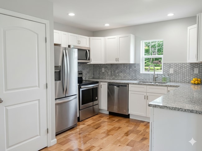 Photo - 2356 Carver Dr NW