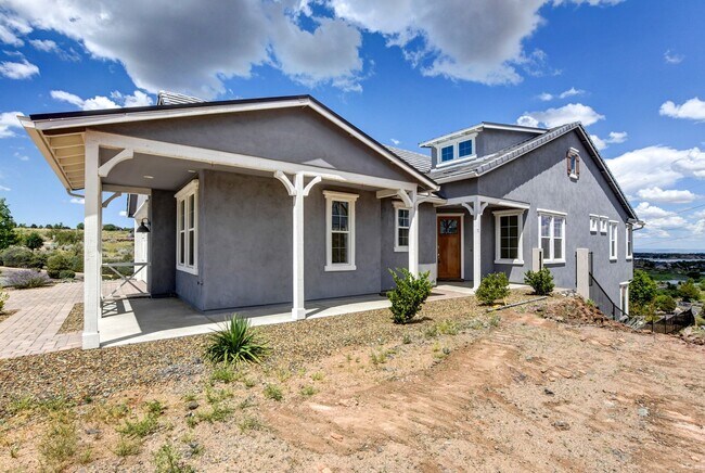 Photo - New reduced price! 3 bedroom, 2 bath home ...