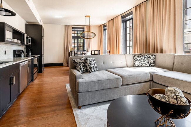 Photo - 1011 Canal St Unit SI FL3-ID1513930P