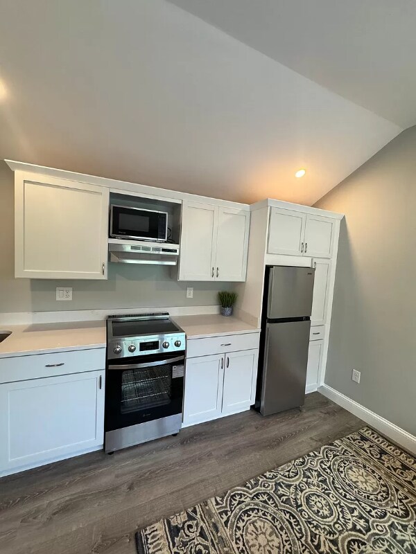 Photo - 110 Lafayette Rd