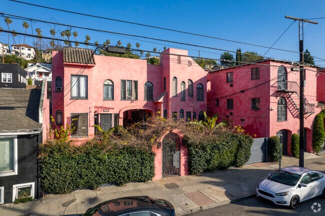 1412-1433 1/2 Echo Park