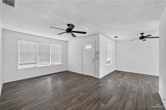 Photo - 20 Quince Ave