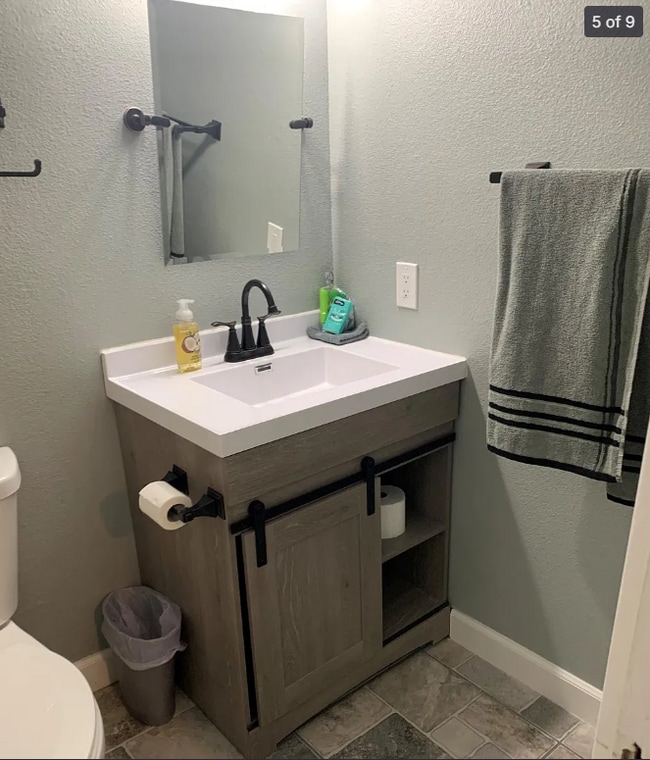 Photo - 112 Clover Ct Unit C