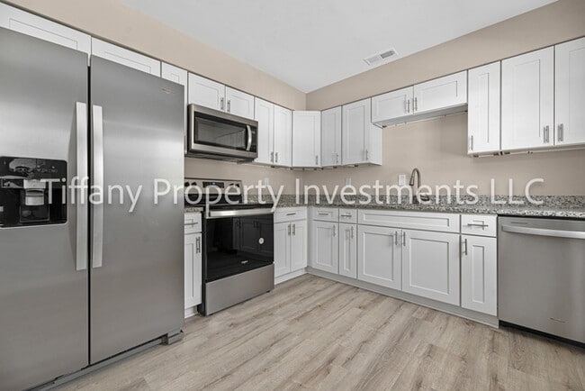 Photo - 3350 Misty Wood Dr