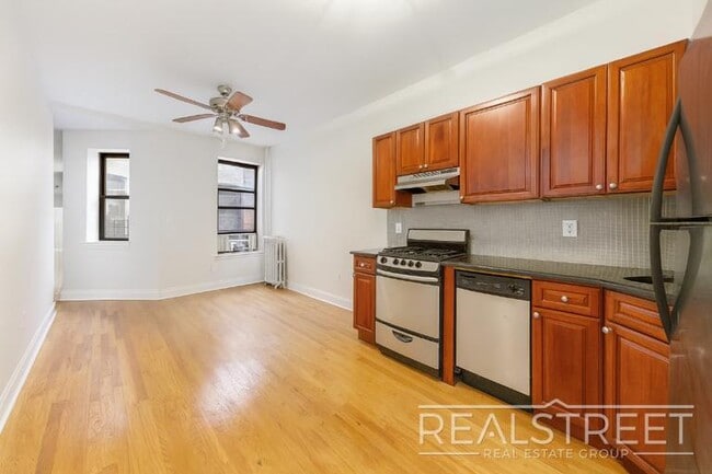 Photo - Lovely 2.5 Bedroom Duplex in Park Slope steps from Prospect Park Unit 1R