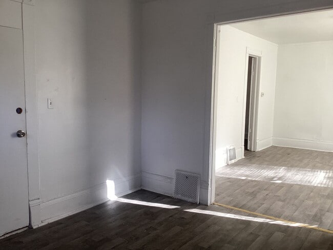 Photo - 3218 N 1st St Unit Lower-3218