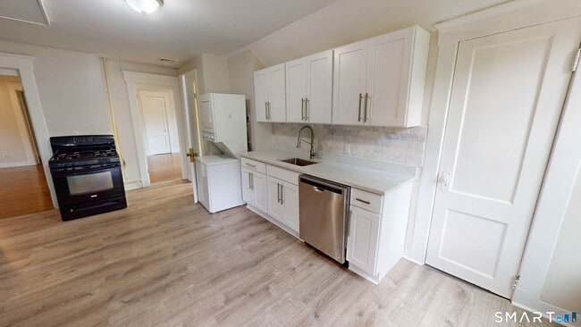 Photo - 224 W Rock Ave Unit 3