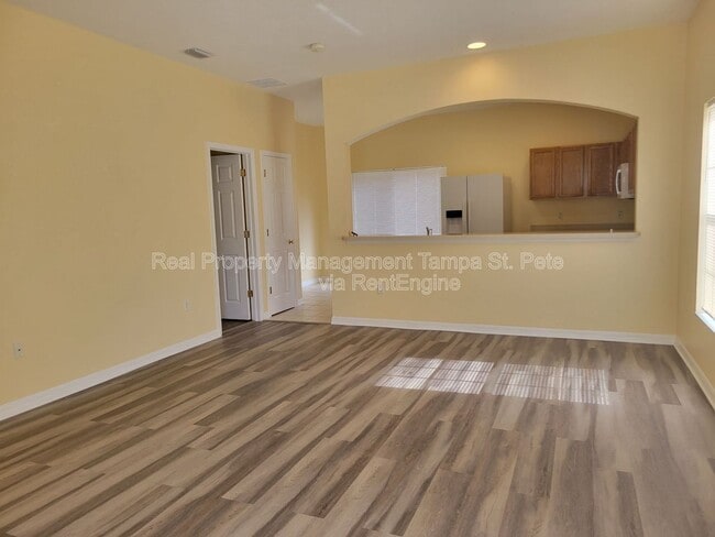 Photo - 7784 75th St N