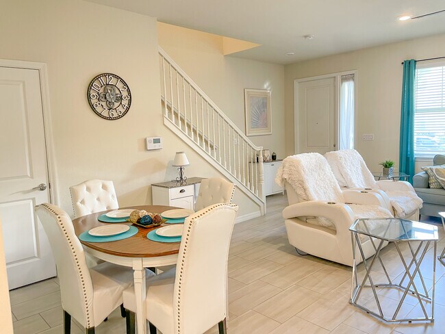 Photo - 5100 Eucalyptus Dr