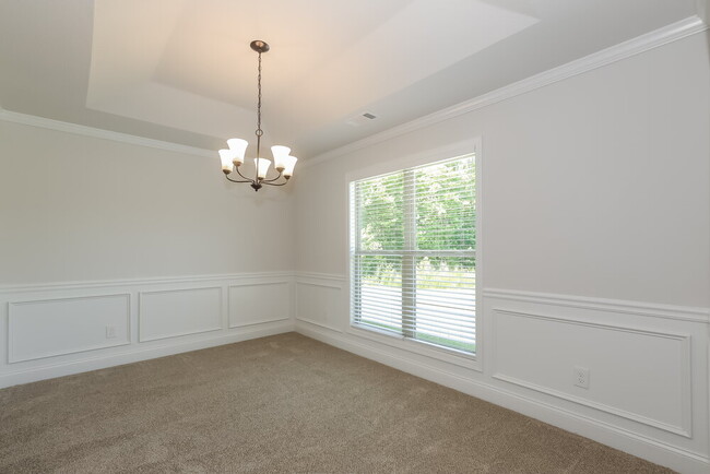 Photo - 150 Heartland Cir