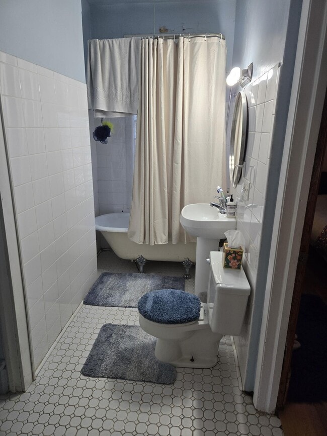 Photo - 3024 Harriet Ave Unit #1