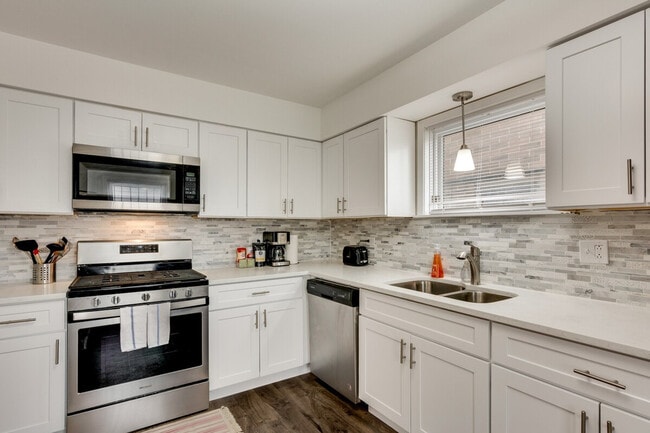 Photo - 226 S Hoyne Ave Unidad ID1255618P