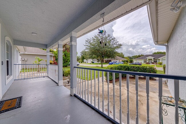 Photo - 1176 Lake Pl Ct