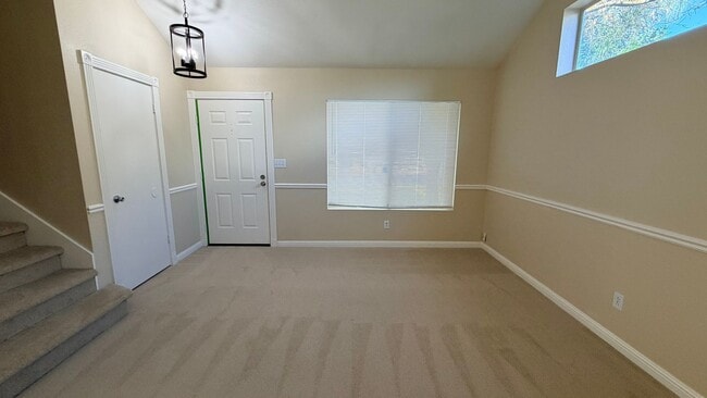 Photo - Oakley beautiful 3 bedroom 2 bath w/vaulted ceilings & much more