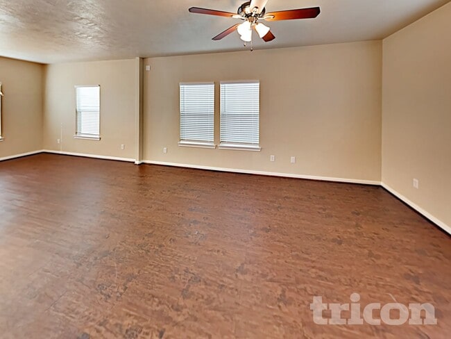 Photo - 11415 Carla St