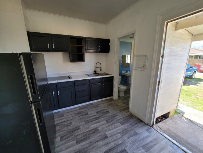 Photo - 1101 Odeon Ave